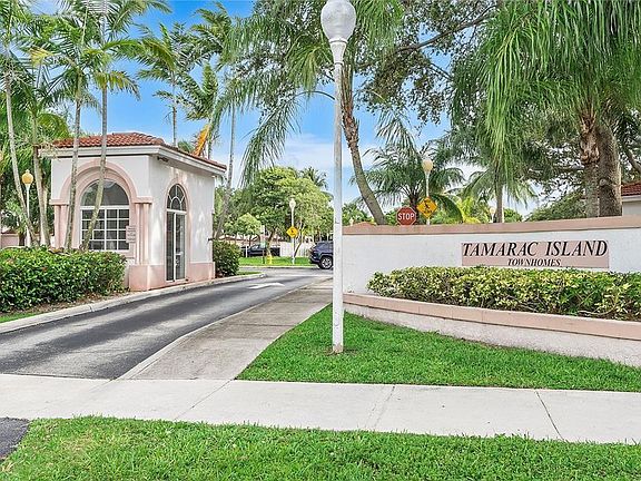 2nd image of 7655 Tamarac Island Circle #7655