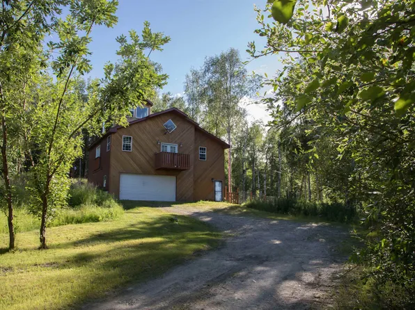 803 Pinehurst Ct, Fairbanks, AK 99712