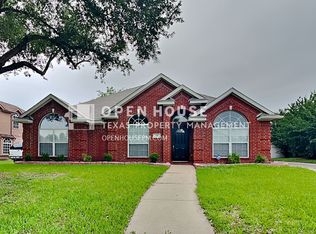 12 Bryan Ct, Mansfield, TX 76063