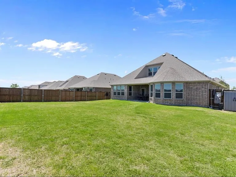 15166 Rosario Rd — Photo 31