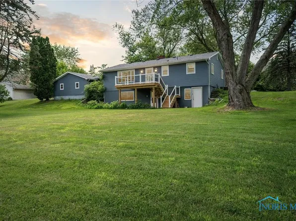 5168 Rainbow Dr, Delta, OH 43515