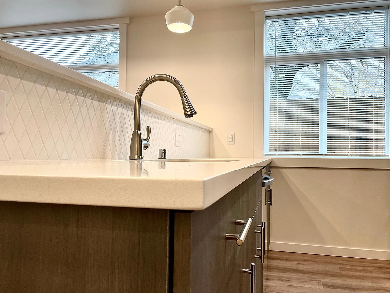 2511 N Hamilton St — Photo 3