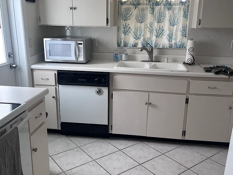 5887 Tidewood Ave #2 — Photo 3