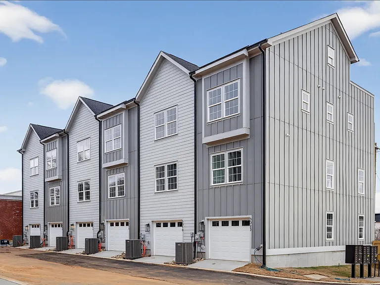3006 Casting St — Photo 11