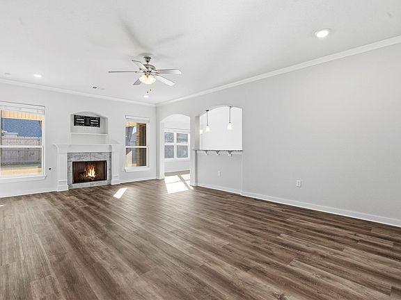 3rd image of 4375 W Topeka Ave