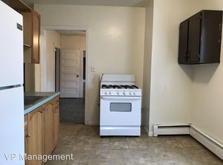 97 Holly St APT 3L, Springfield, MA 01151