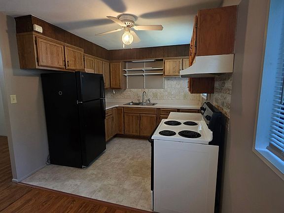 4th image of 8505 Eastern Ave