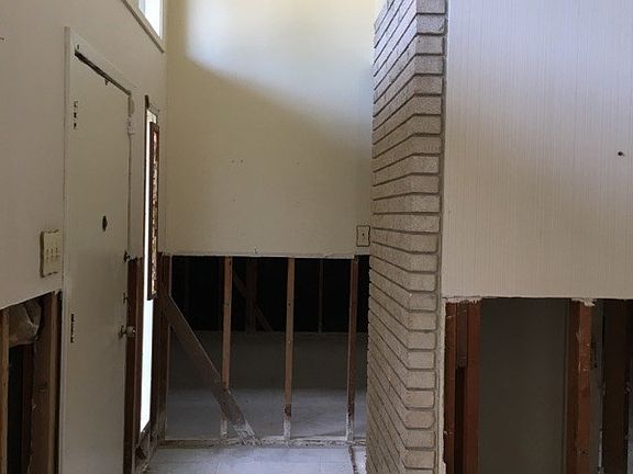 2nd image of 3807 Platt Ave