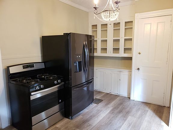 4th image of 59 Edmonds St #59