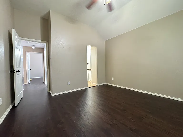 7129 Bryce Canyon Dr — Photo 8
