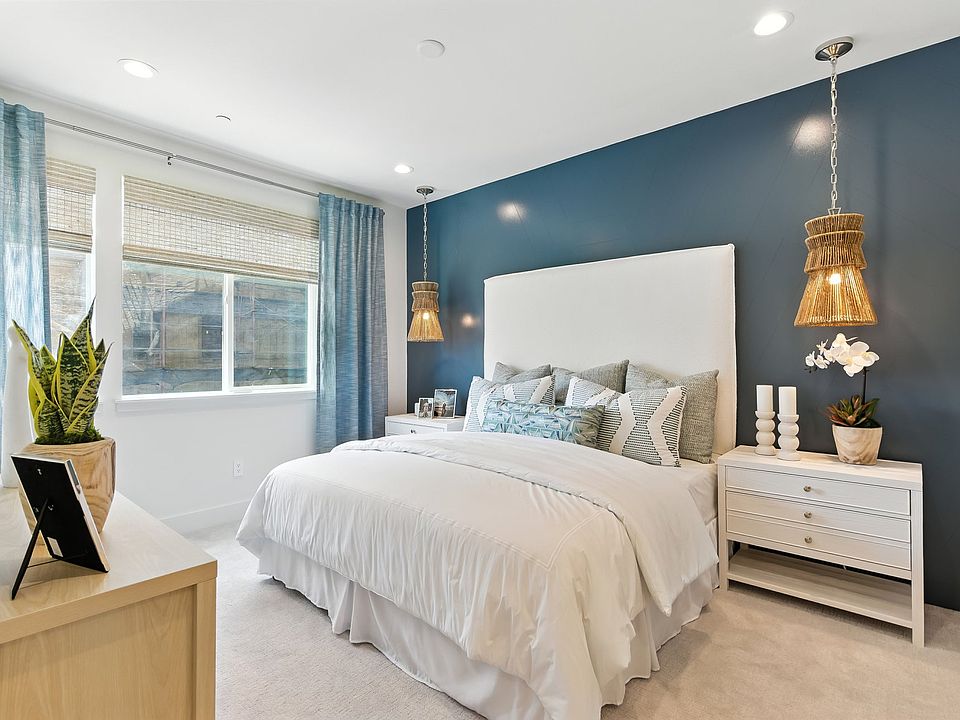 Skyline by Trumark Homes in Alameda, CA I Residence 2 Model