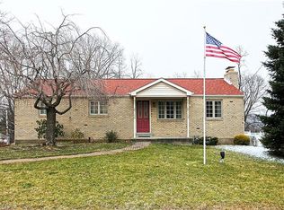 118 Crest Ln, Glenshaw, PA 15116