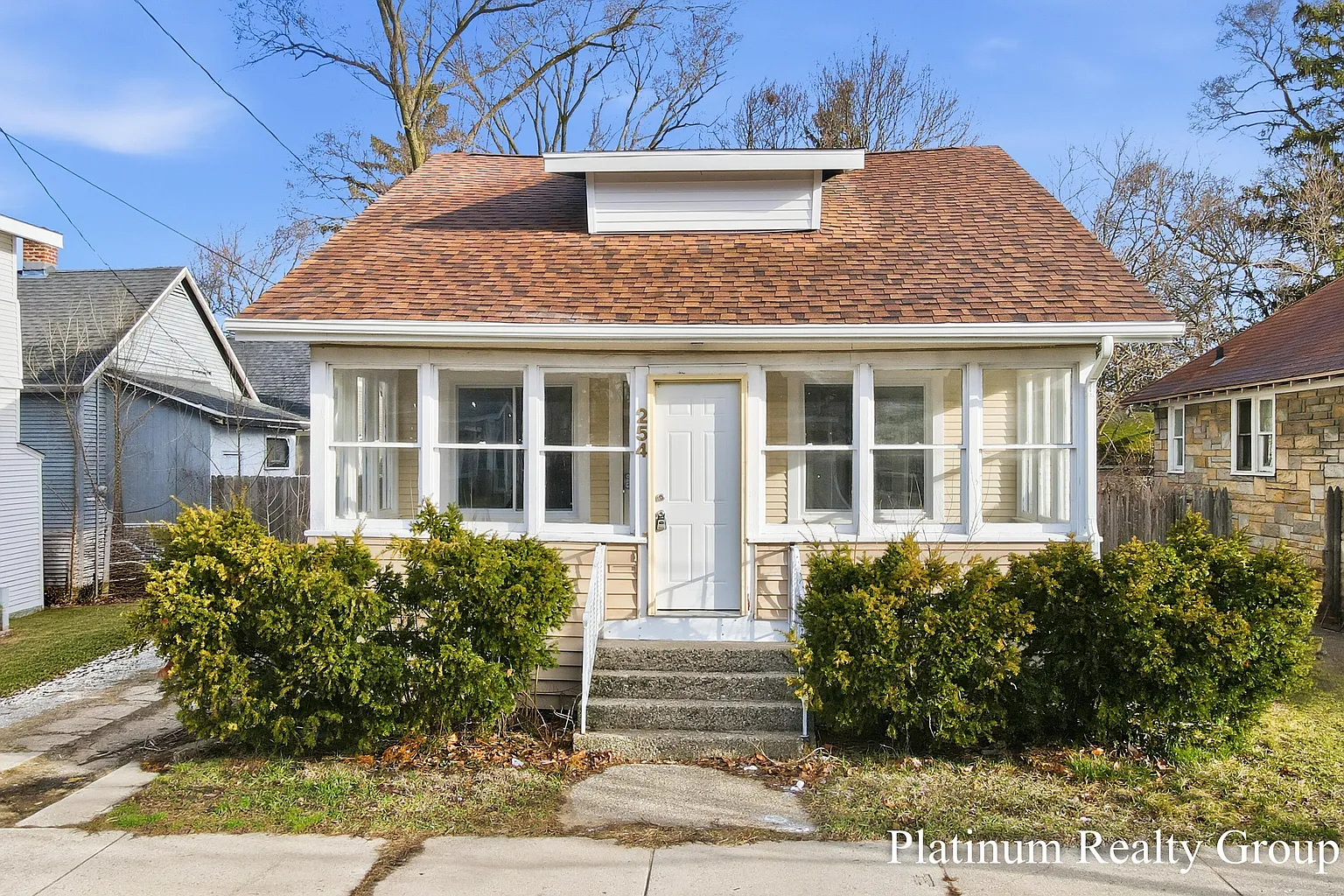 254 W Southern Ave photo 1