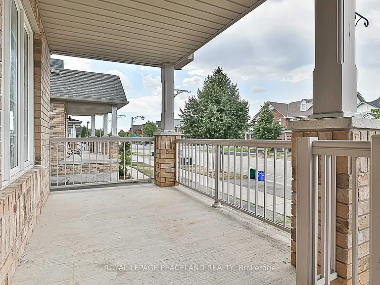 241 Fred McLaren Blvd — Photo 4