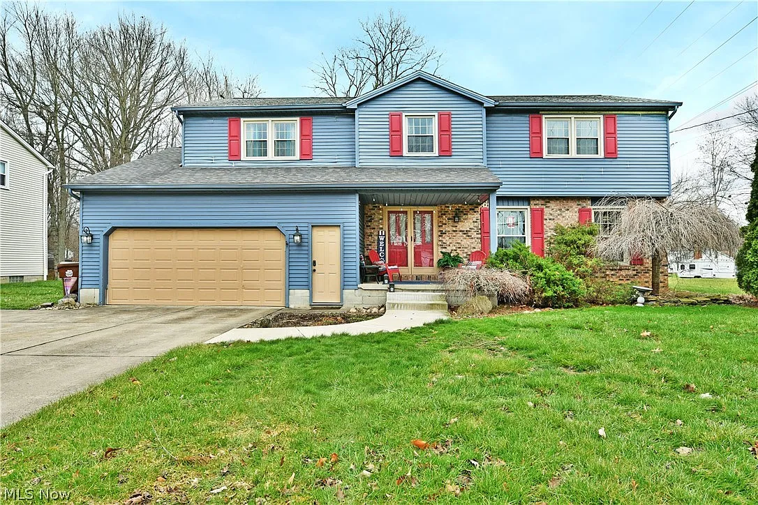 6389 Tara Dr photo 1