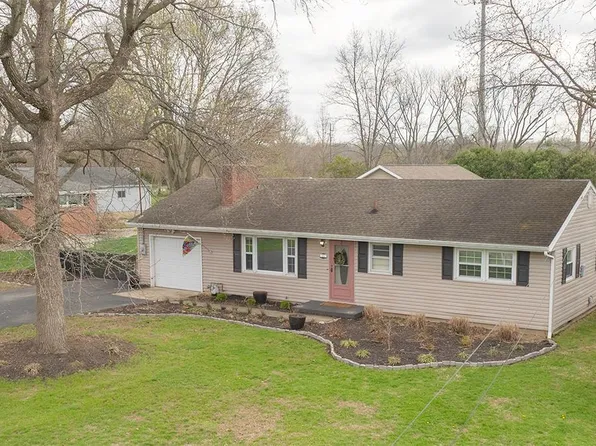 11 Kenec Dr, Middletown, OH 45042