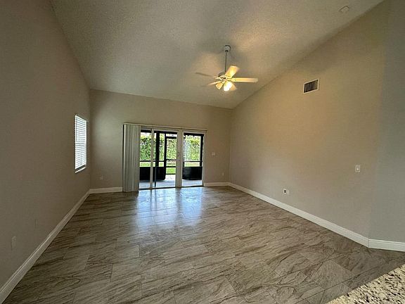 5th image of 10659 La Placida Dr N