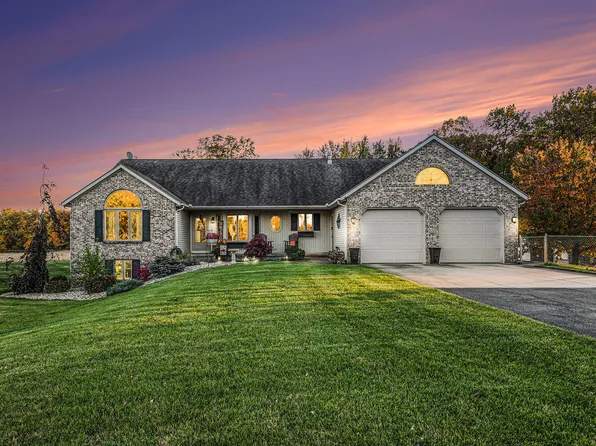 3370 92nd St SW, Byron Center, MI 49315