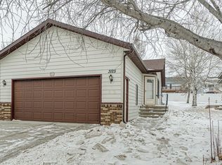 3125 N 19th St, Bismarck, ND 58503