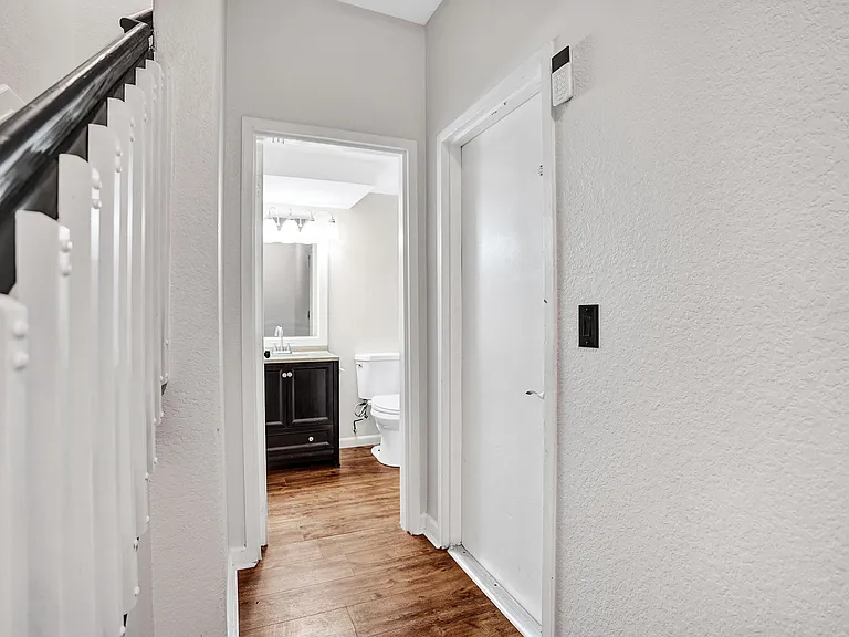 3911 Shoma Dr — Photo 27
