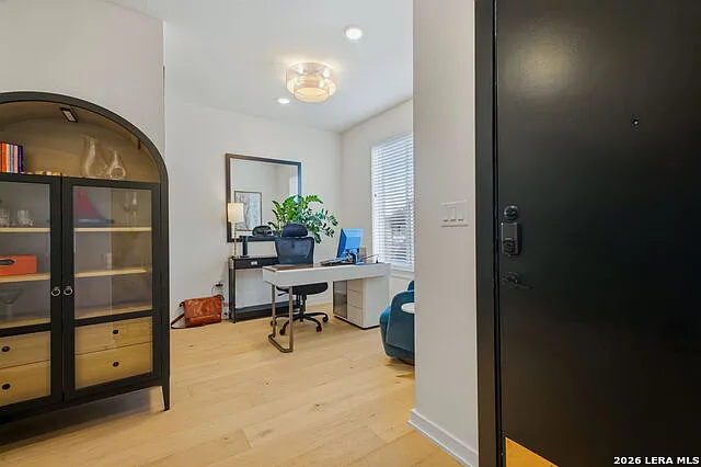 719 E Locust St #4107 — Photo 9