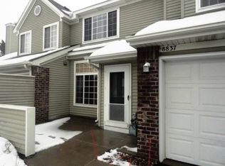 8837 Branson Dr, Inver Grove Heights, MN 55076