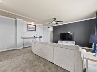 105 Alderwood Ln, Brookings, OR 97415