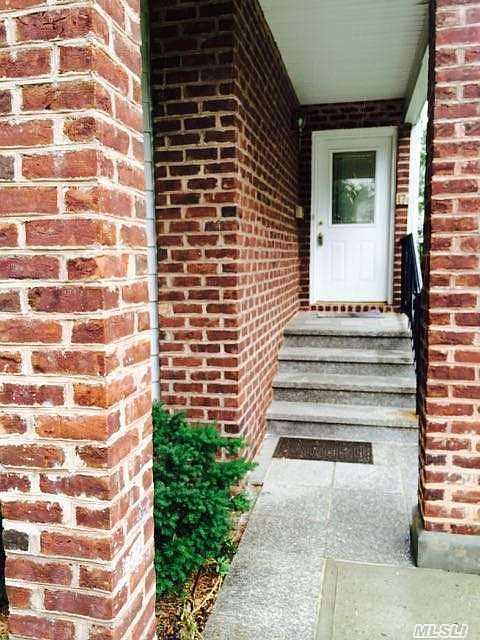 1st image of 17 Mohegan Ave
