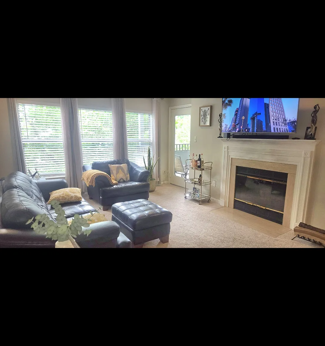 2 bed, 940 sqft, $2,400 — Photo 4