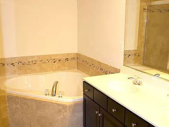 4th image of 22930 Arora Hills Dr #3192