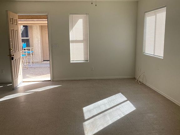 2nd image of 1110 E Mohave St Unit 3