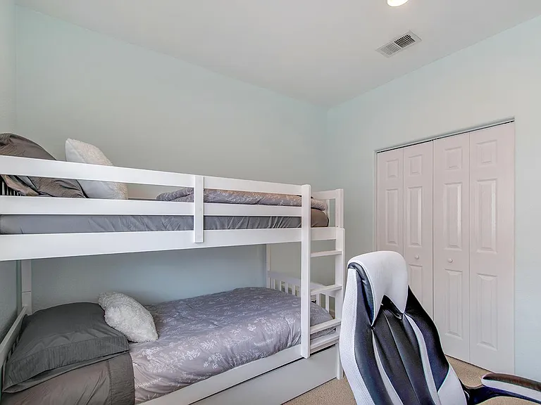 330 Del Flora St — Photo 32