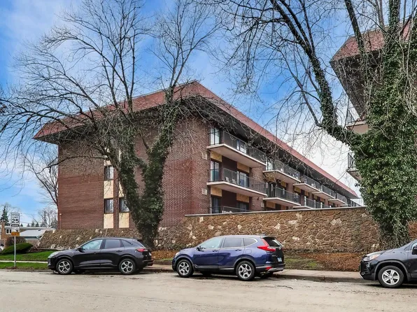 9520 Mayfield Ave Unit 111N, Oak Lawn, IL 60453