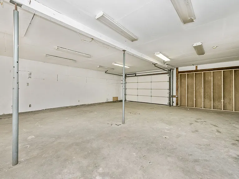 3609 S Travis St — Photo 18
