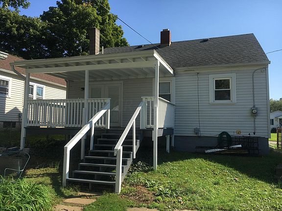 4th image of 807 Medill Ave