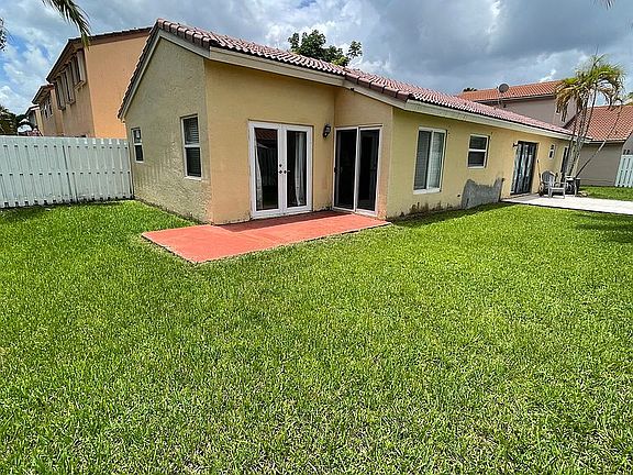 4th image of 1314 NW 125th Ter