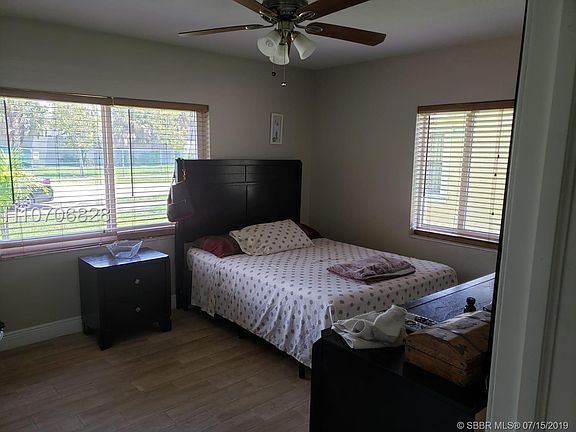 3rd image of 2732 Plunkett St #2732