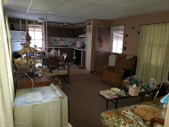 2nd image of 4444 Pike Dr