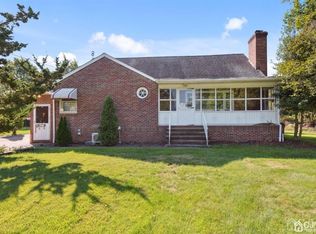 21 Murdock St, Fords, NJ 08863