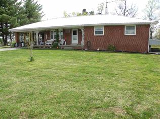 19 Calhoun Rd, Eddyville, KY 42038