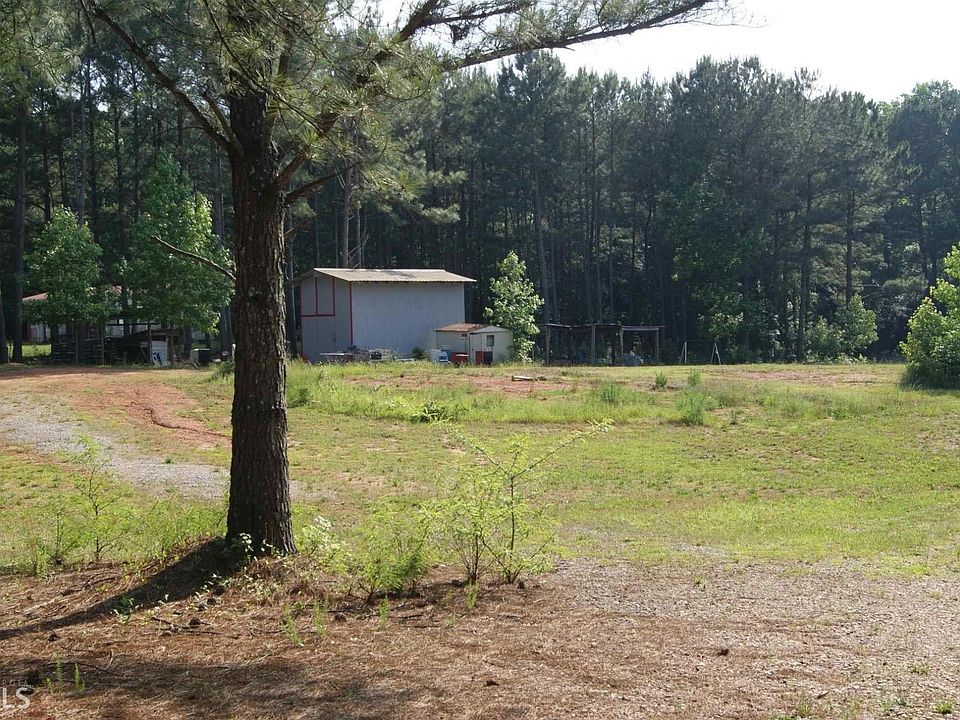 1st image of 2561 Trotters Ln