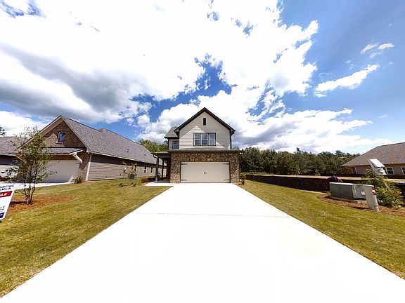 Previously built home based on this plan. Photos not of current home. Upgrades may be pictured.