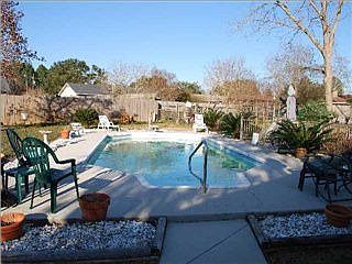 1st image of 6820 Sandra Dr
