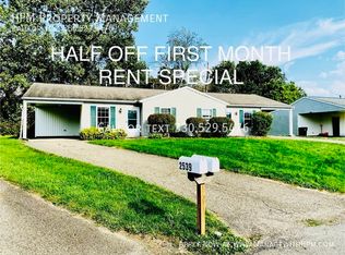 2533 Zircon St NE, Canton, OH 44721