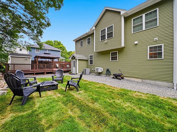 4th image of 6 Bard St