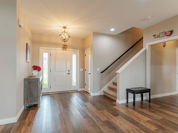 3rd image of 3607 Cora Ct