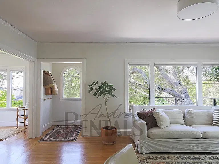 3 bed, 1815 sqft, $7,800 — Photo 2
