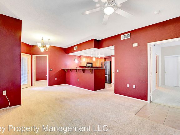 4th image of 10245 S Maryland Pkwy Unit 163