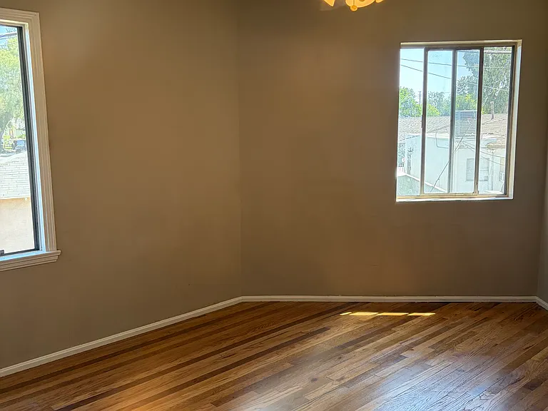5365 E Greenmeadow Rd #5365 — Photo 29