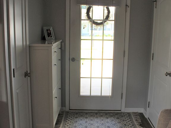 2nd image of 1068 W Cobblefield Dr